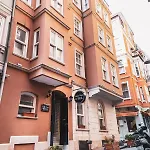 Otel Galata Door 4*