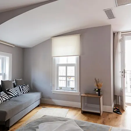 Galata Door فندق 4*