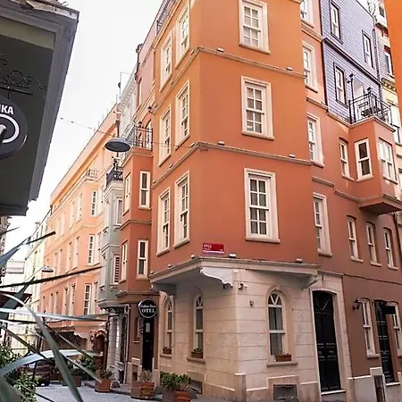 Galata Door 4*