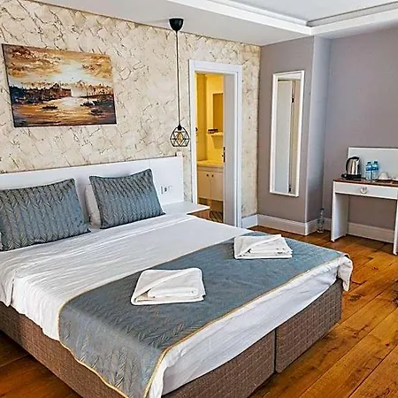 Galata Door Hotel 4*