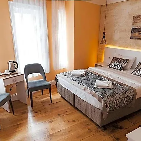 Hotel Galata Door Istambul