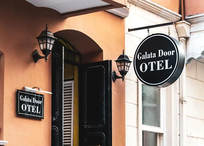 Galata Door Hotell 4*
