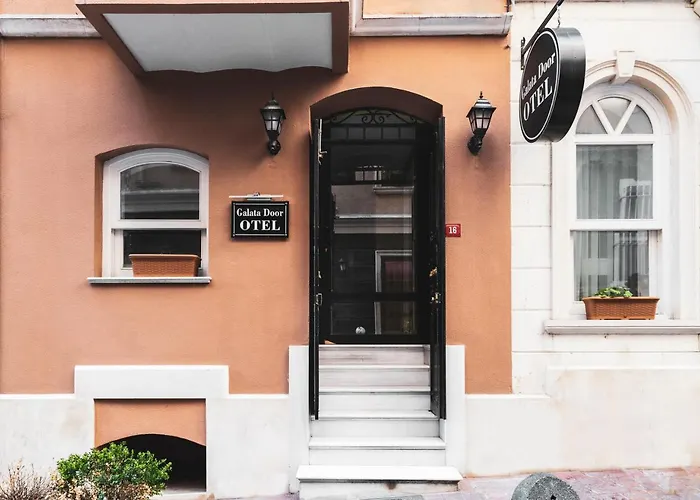 Hotell Galata Door 4*